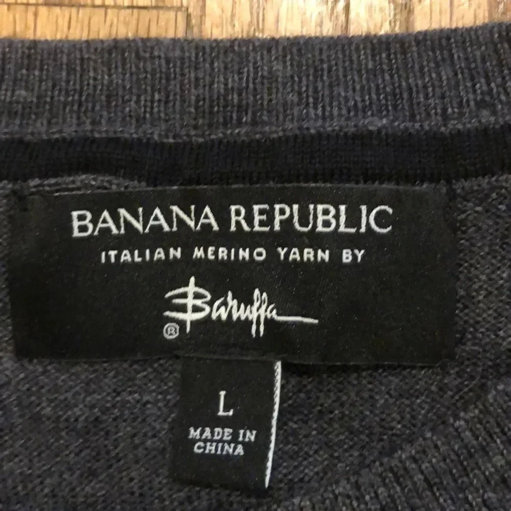 BANANA Republic Mens Italian Merino wool sweater